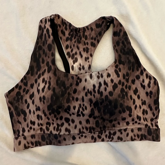 Fabletics Plus Size Boost Medium Impact Sports Bra Size 2X Spotted Black - Picture 3 of 5